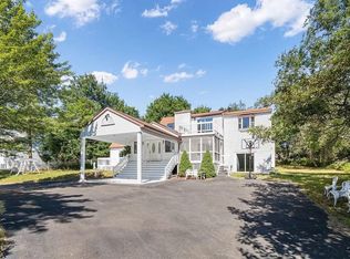 1657 Glade Dr, Long Pond, PA