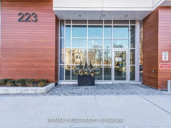 223 Saint Clair Ave W, Toronto, ON