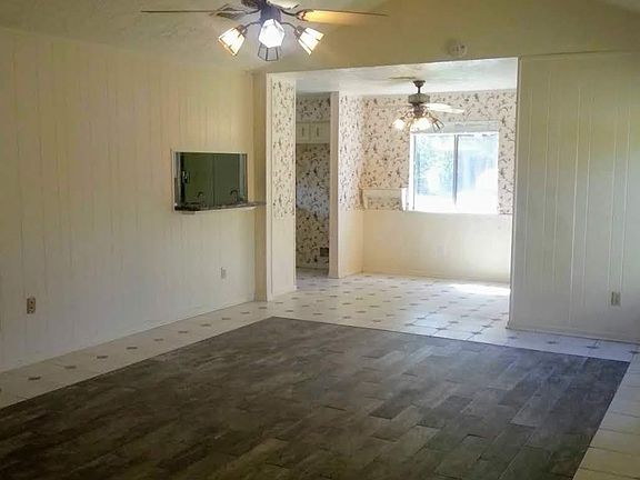 4th image of 12130 Merewood Ln
