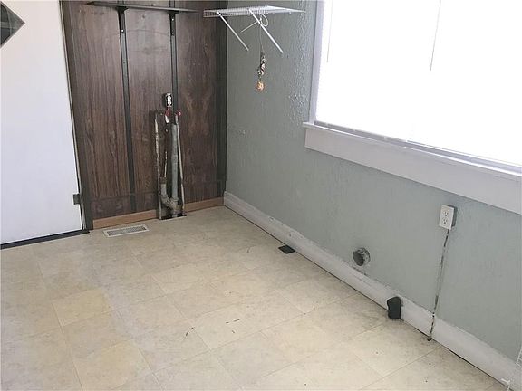 5th image of 733 N Morgan St