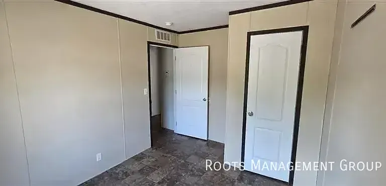 2088 E Empire Ave #118 — Photo 7