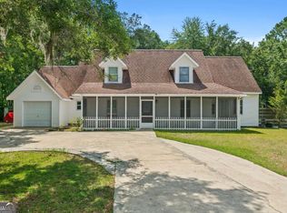157 Ole Oak Rd, Allenhurst, GA 31301