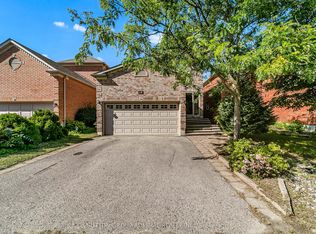 18 Buckhorn Ave, Richmond Hill, ON L4C 0E3