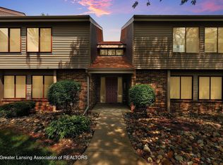 1046 Grenoble Ln Unit A, Lansing, MI