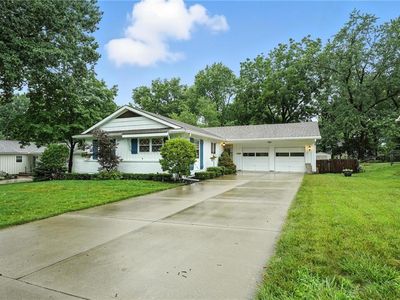 6100 W 85th Ter, Overland Park, KS, 66207