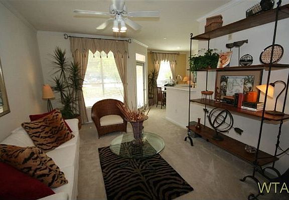 Spacious Living Room