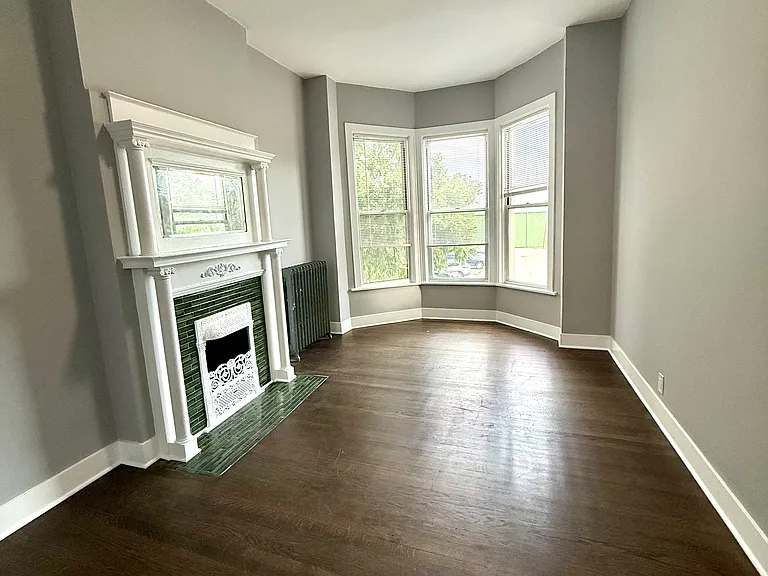 324 Lake St #2F — Photo 3