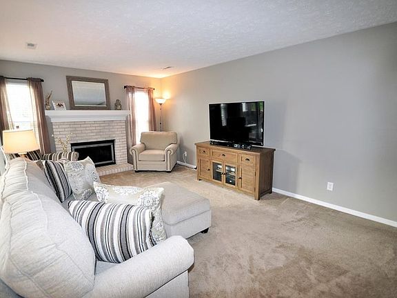 3rd image of 1360 Cedarwood Dr APT C3