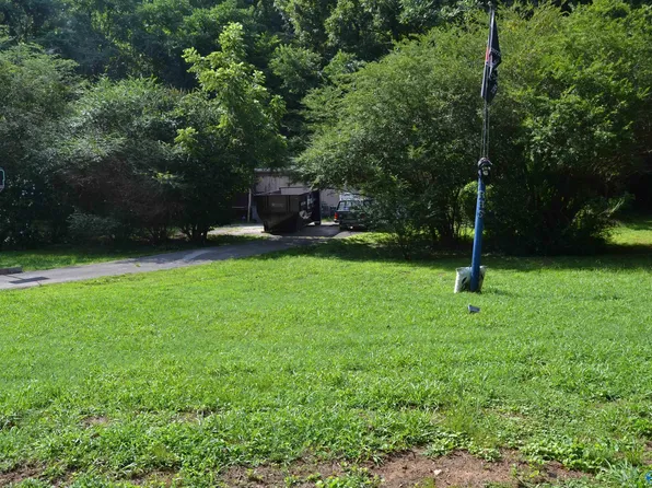 138 County Road 94, Florence, AL 35634