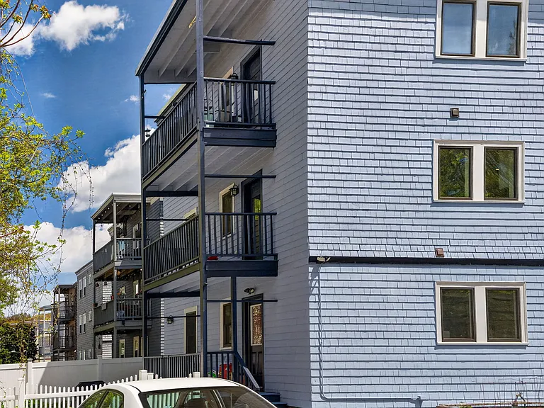 319 Forest Hills St #2 — Photo 33
