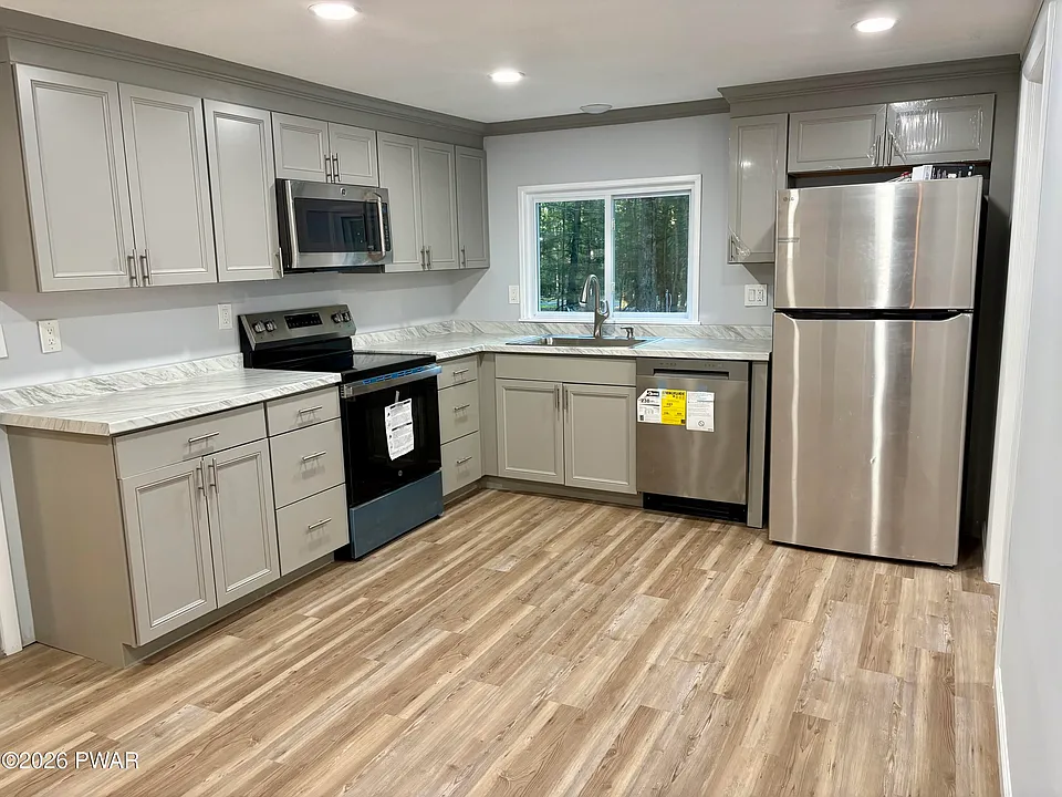 108 Spruce Dr