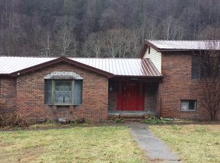 19028 Highway 38, Closplint, KY 40927