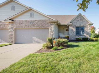 5345 Friendship Dr, Davenport, IA 52804