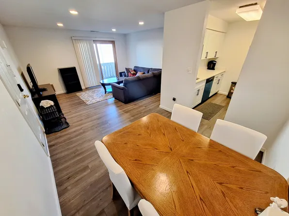 1015 Ravens Crest Dr, Plainsboro, NJ 08536