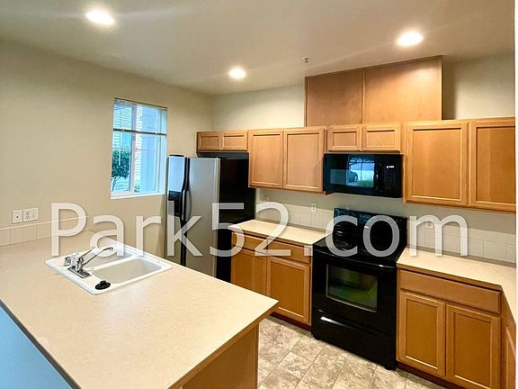 5th image of 2115 Bobs Hollow Ln Unit A