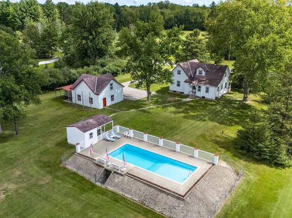 2577 N Jefferson Rd, Midland, MI 48642