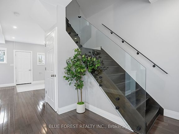 5th image of 178 Thompson Rd