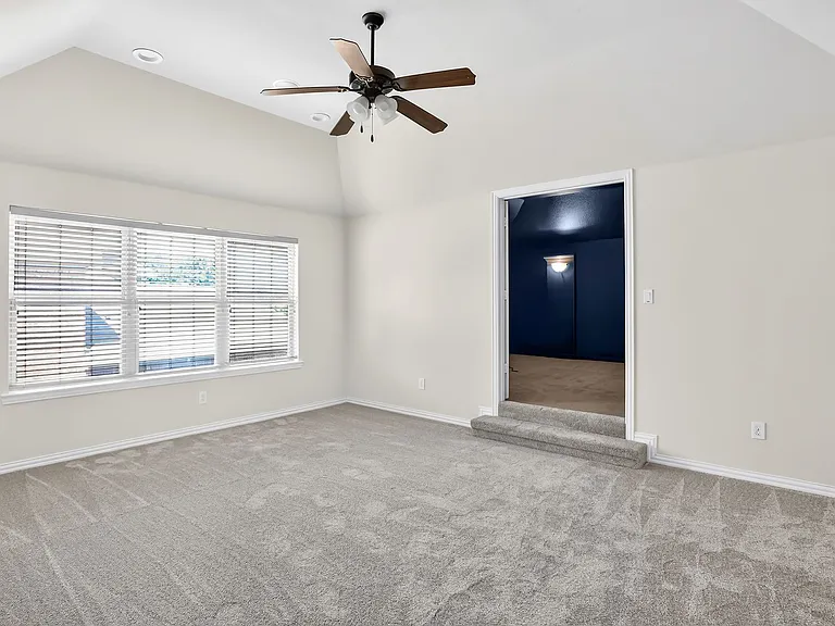 2346 Arezzo Ln — Photo 28