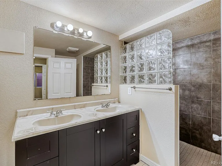 625 S Depew St #2 — Photo 5
