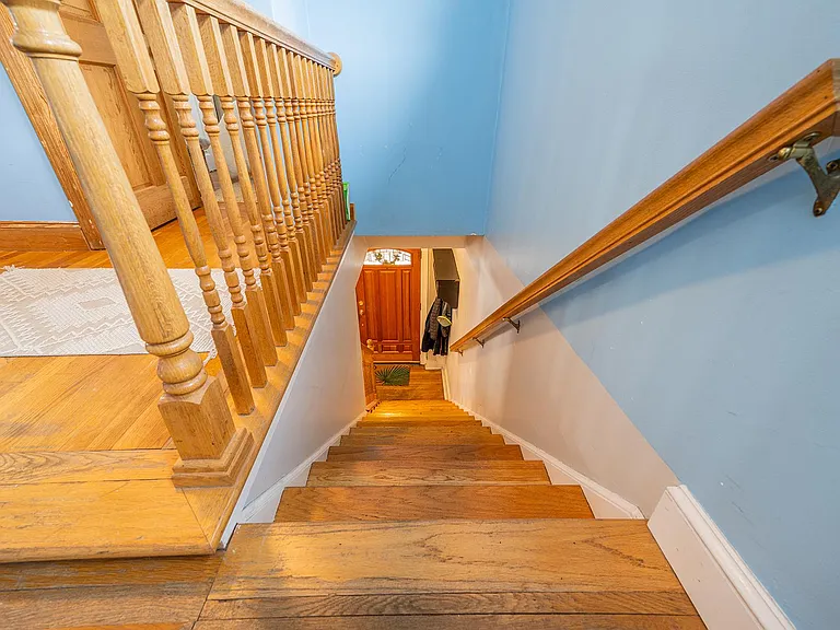 35 Jenkins St — Photo 12