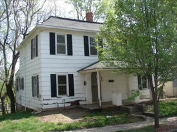 607 S 20th St, Saint Joseph, MO 64507