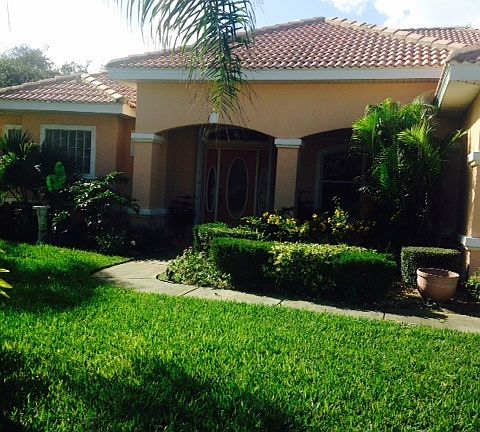 5th image of 126 Coquina Key Dr
