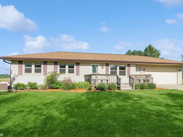 1945 Vine Ave, Marshalltown, IA 50158