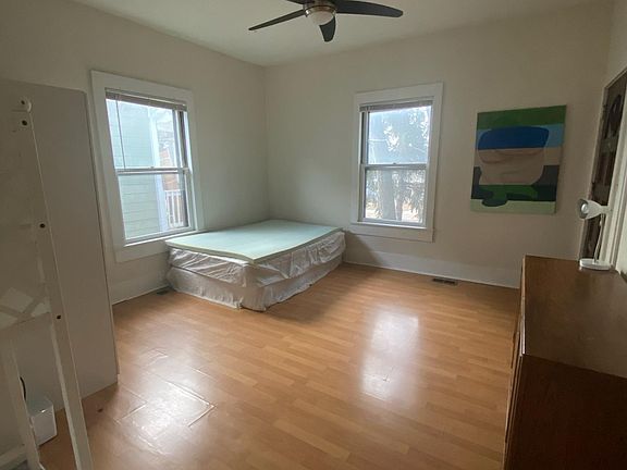 5th image of 1624 Forest Ave