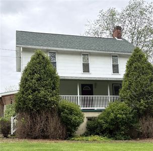 160 Royal Oak Dr, Butler, PA, 16002