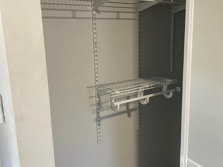 438 Main St #8 — Photo 11