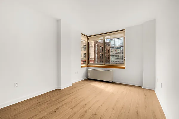 Rented by Compass | media 21