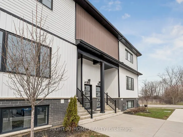 4263 4th Ave #212, Niagara Falls, ON L2E 0A2