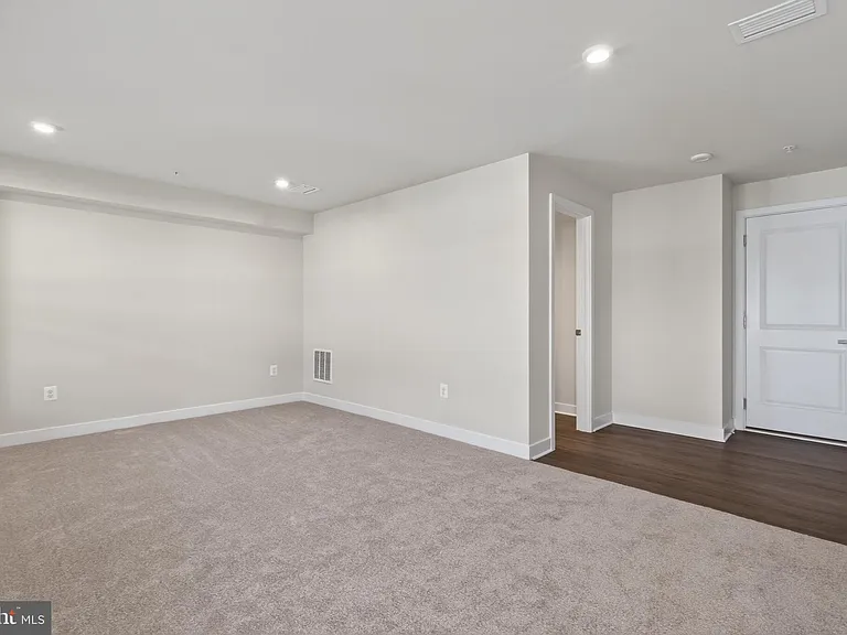 7118 Bighorn Rd — Photo 30