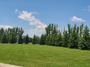 212 River Bend Trl, Breckenridge, MN 56520