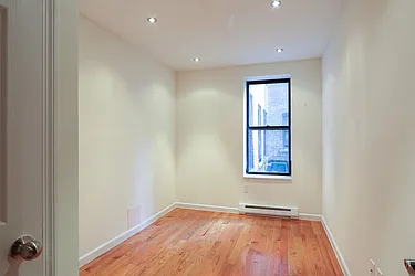 Rented by REZI