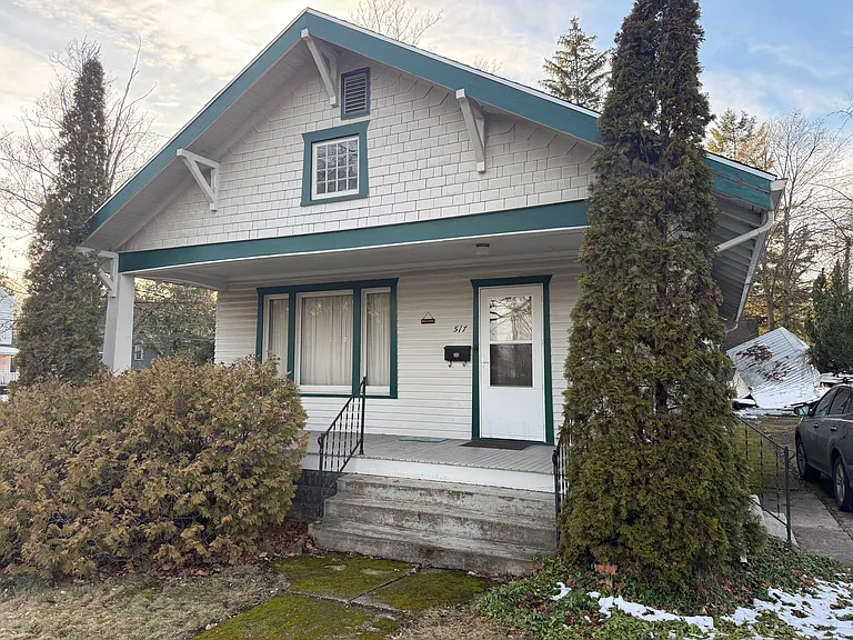 517 S Hayes St — Photo 2