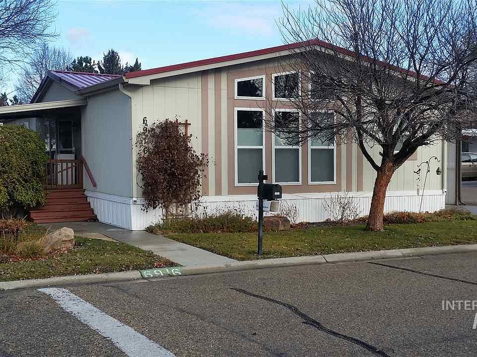 1st image of 6916 Royal Glen Ln