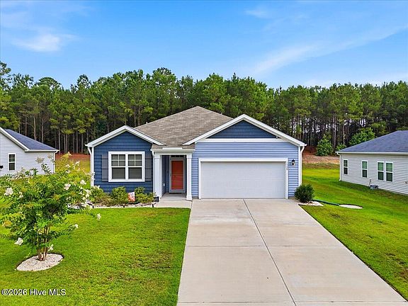 3rd image of 1320 N Fisher King Drive SE