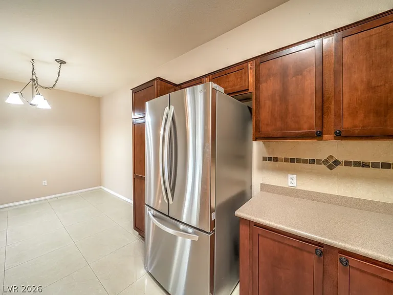 2291 W Horizon Ridge Pkwy #8144 — Photo 13