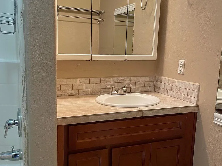 5295 Cedar St SE — Photo 24