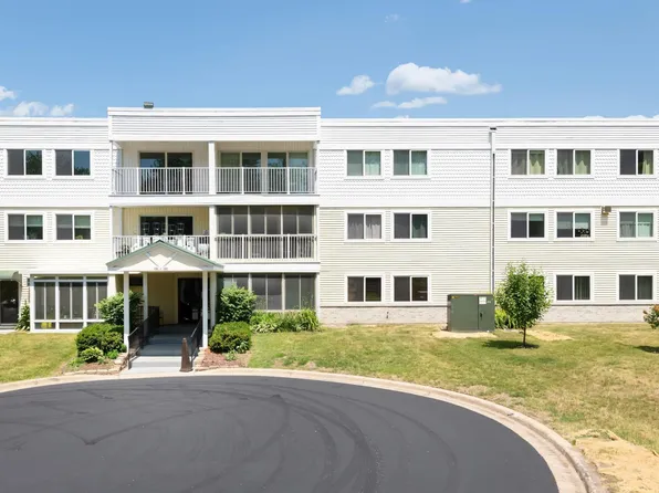 132 Demont Ave E APT 133, Little Canada, MN 55117