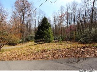 219 Sweetwater Rd, Mills River, NC 28759