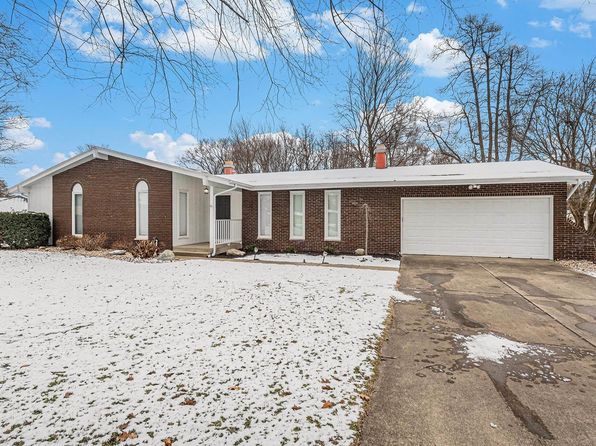 53120 Fox Ct, South Bend, IN 46637
