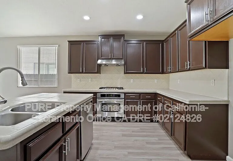 1518 Sandmark Dr — Photo 27