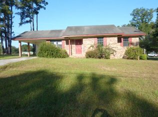 93 Hallspur Rd, Hazlehurst, GA 31539