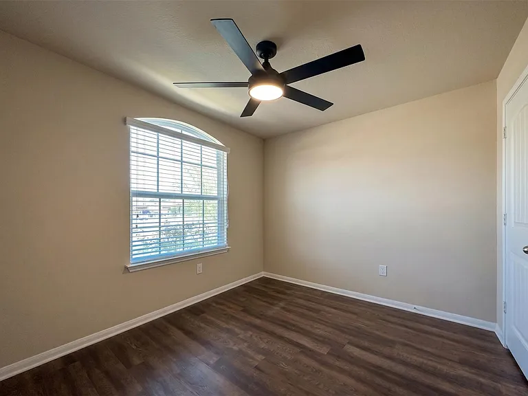 13317 Brahmin Dr — Photo 27