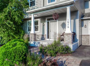 1676 Lenox Dr, Waconia, MN 55387