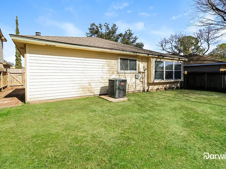 11727 Yearling Dr — Photo 15