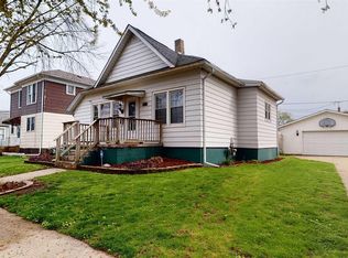429 3rd Ave N, Clinton, IA 52732