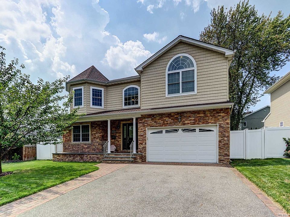 1st image of 43 Southwood Cir
